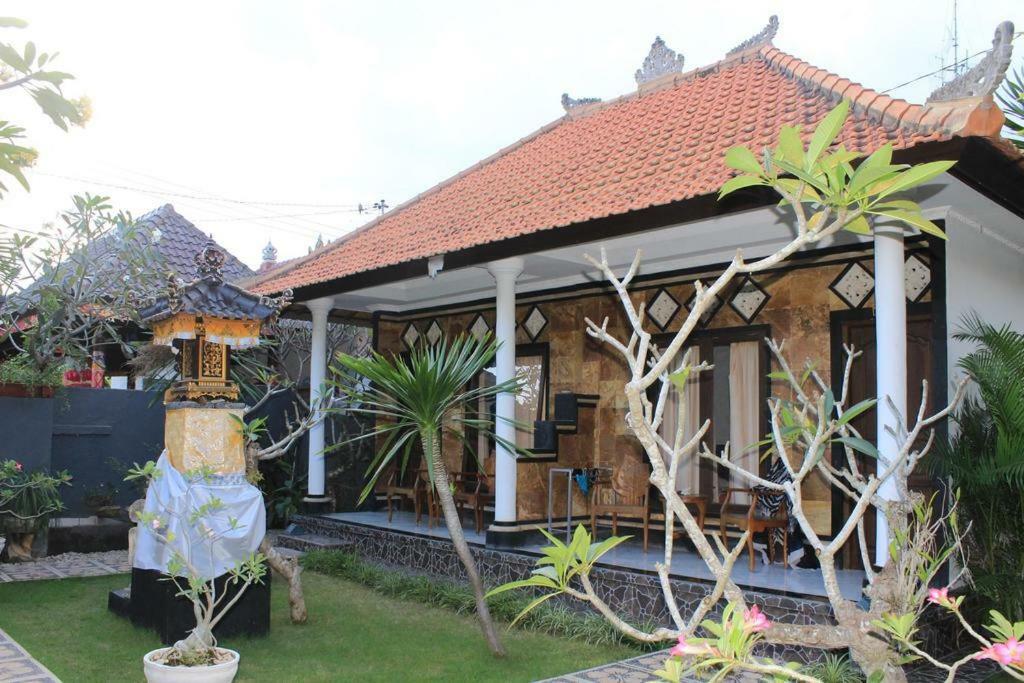 Arya Inn Enny Salon And Spa Nusa Lembongan  Exterior photo